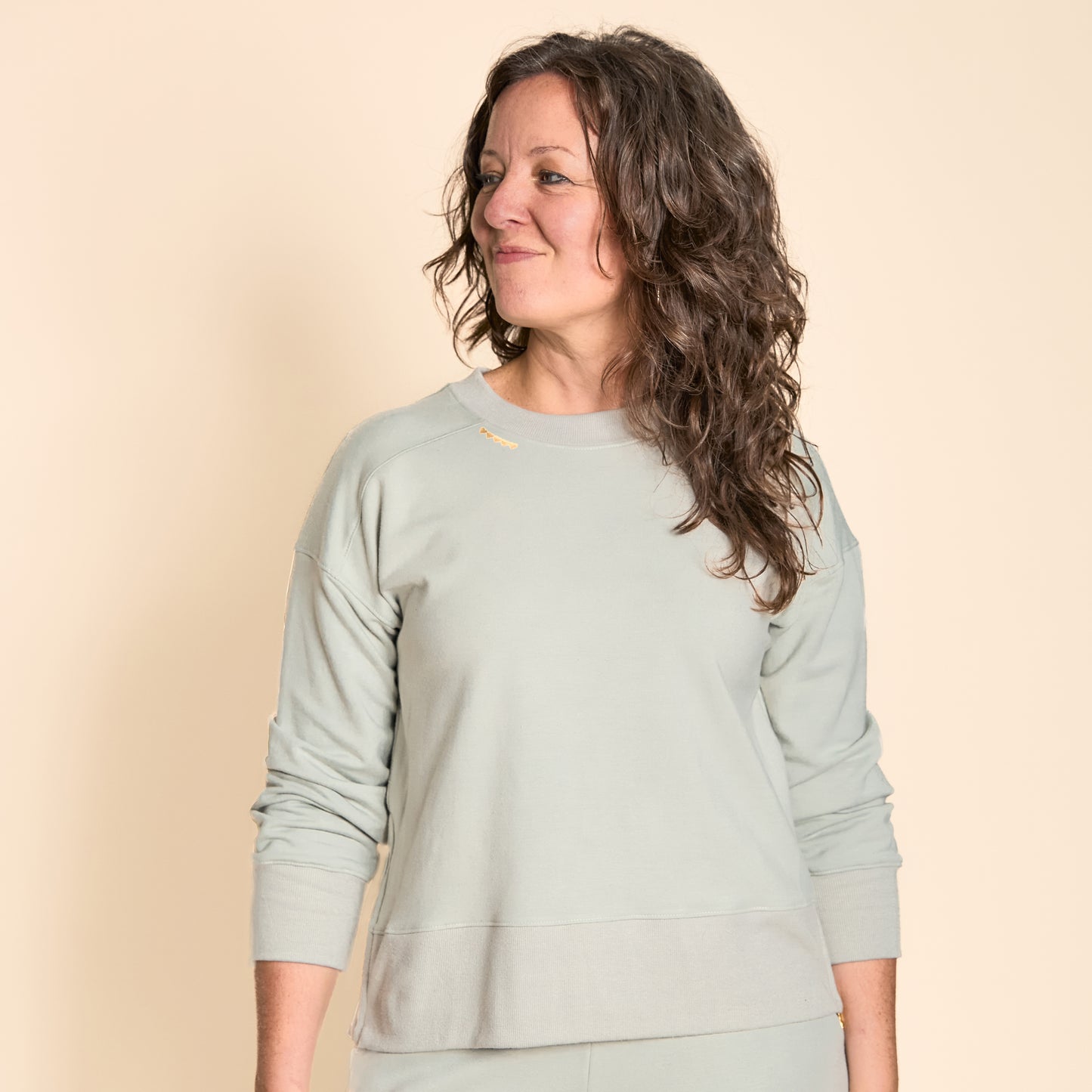 Be Love Lux Crewneck Sweatshirt - Misty Mint